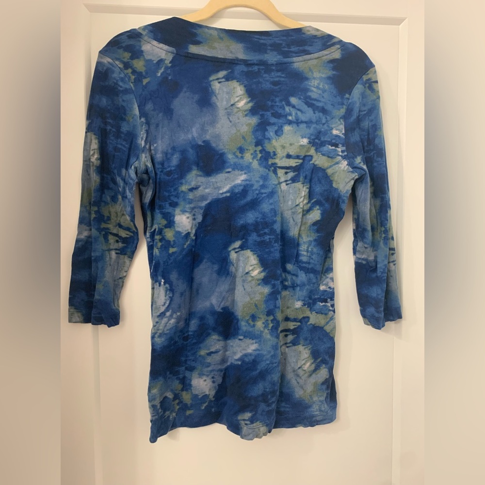 Daisy Fuentes tie dye top. Size medium. - Picture 6 of 7